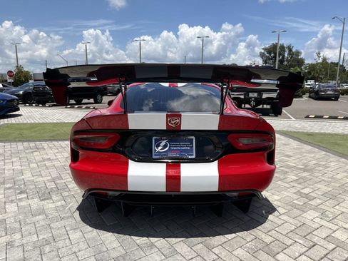 Used 2015 Dodge Viper w/ Quick Order Package 22J GT RWD image 14
