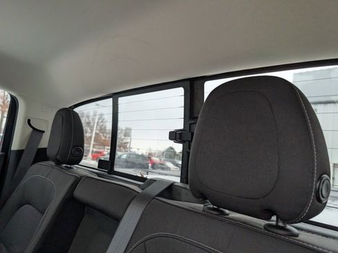 Used 2018 Chevrolet Colorado LT image 22