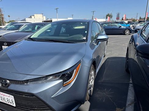 Used 2026 Toyota Corolla LE FWD image 2