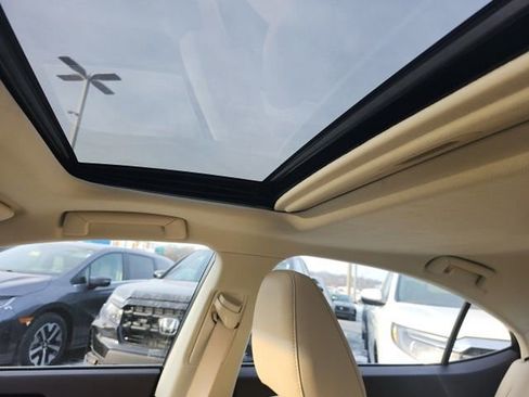 Used 2017 Lexus ES 350 image 24