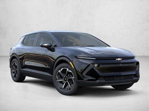 New 2026 Chevrolet Equinox EV LT FWD image 7