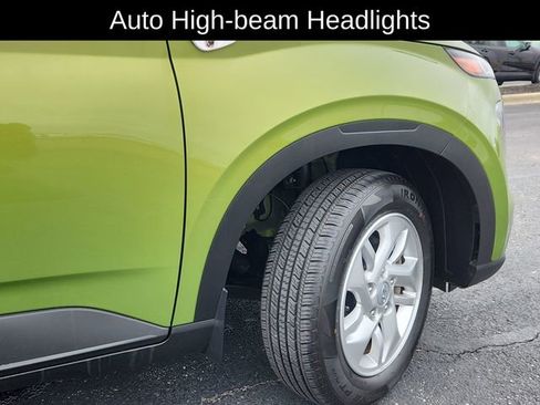 Used 2020 Hyundai Venue SEL w/ Convenience Package image 19