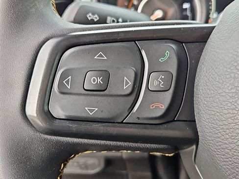 Used 2024 Jeep Wrangler Sport S image 24