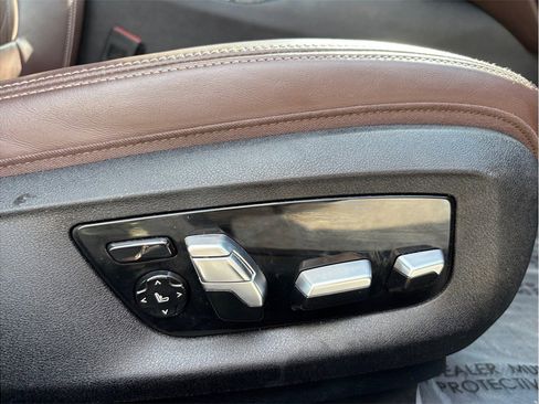Used 2018 BMW 540i RWD image 47