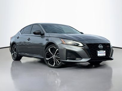 Used 2023 Nissan Altima 2.5 SR w/ SR Premium Package