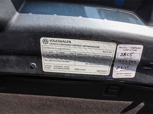 Used 2019 Volkswagen Jetta SEL Premium image 37