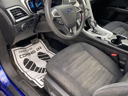 Used 2016 Ford Fusion SE FWD image 21