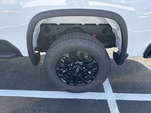 New 2026 Chevrolet Silverado 2500 Custom w/ Custom Convenience Package image 18