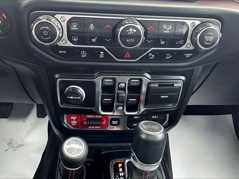 Used 2020 Jeep Wrangler Unlimited Rubicon image 30