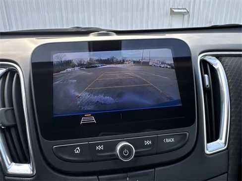 Used 2020 Chevrolet Malibu LT image 20