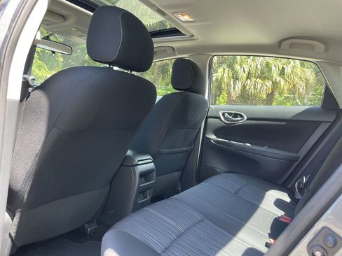 Used 2017 Nissan Sentra SV w/ Style Package FWD image 15