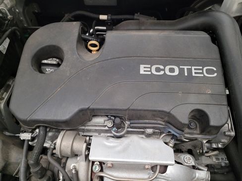 Used 2018 Chevrolet Equinox LT AWD/4WD image 30