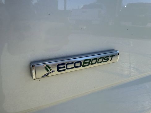 Used 2016 Ford F150 Platinum w/ Equipment Group 701A Luxury image 6