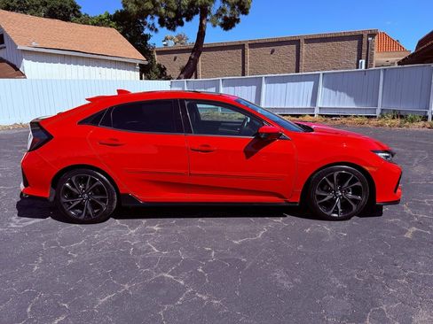 Used 2017 Honda Civic Sport Touring image 7