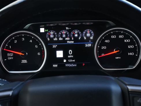 Used 2021 Chevrolet Tahoe High Country image 12