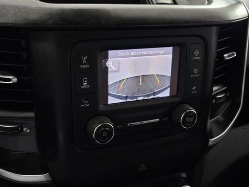 Used 2022 RAM 1500 Big Horn RWD image 10