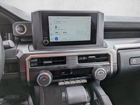 Certified 2025 Toyota 4Runner SR5 AWD/4WD image 12