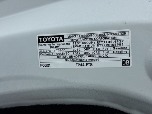 Used 2024 Toyota Highlander XSE image 23