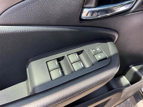 Used 2020 Honda Pilot EX-L image 19