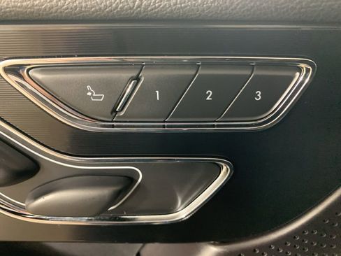 Used 2025 Lincoln Corsair FWD image 17