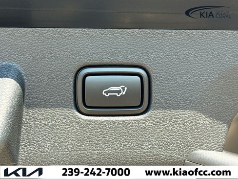 New 2026 Kia Sportage SX AWD/4WD image 11