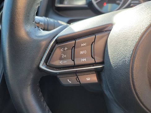 Used 2019 Toyota Yaris XLE image 16