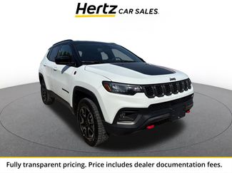 Used 2025 Jeep Compass Trailhawk AWD/4WD video 1