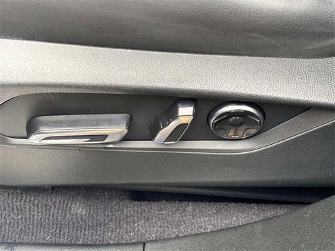 Used 2022 Acura RDX A-Spec image 15