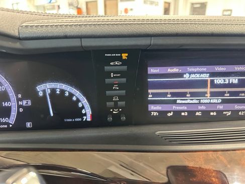 Used 2013 Mercedes-Benz S 550 image 28