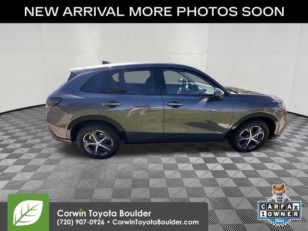 Used 2024 Honda HR-V EX-L image 9
