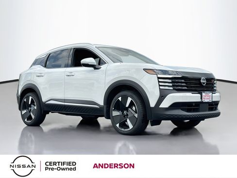 Certified 2025 Nissan Kicks SR AWD/4WD image 1