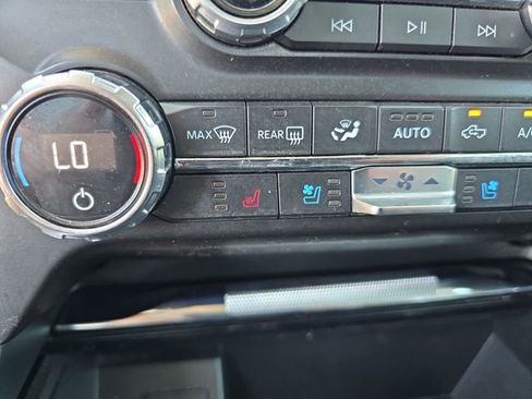 Used 2021 Ford F150 Lariat image 19