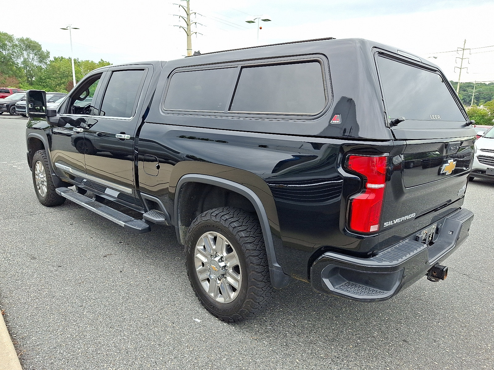 Certified 2025 Chevrolet Silverado 2500 High Country w/ High Country Premium Package AWD/4WD image 4