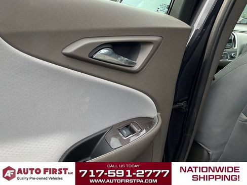 Used 2022 Chevrolet Malibu LS w/ Driver Confidence Package II FWD image 9