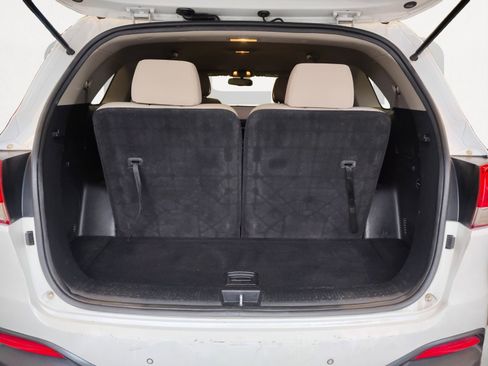 Used 2016 Kia Sorento LX w/ LX Convenience Package image 15