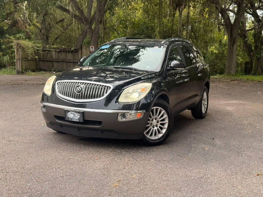 Used 2011 Buick Enclave CX FWD image 1