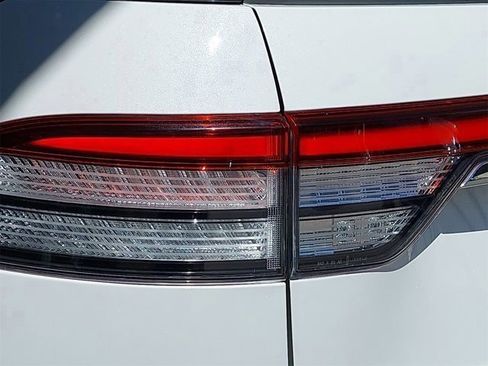 Used 2020 Lincoln Aviator Reserve w/ Equipment Group 202A image 48