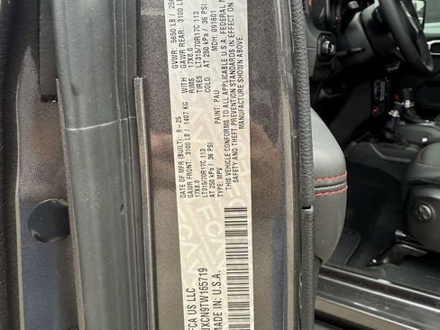 New 2026 Jeep Wrangler Rubicon w/ Xtreme 35 Tire Package image 26