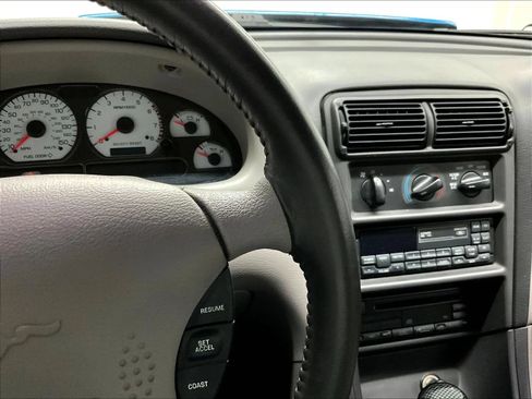 Used 2000 Ford Mustang GT RWD image 19