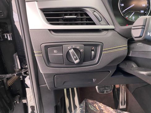 Certified 2023 BMW X2 xDrive28i w/ Edition Goldplay image 24