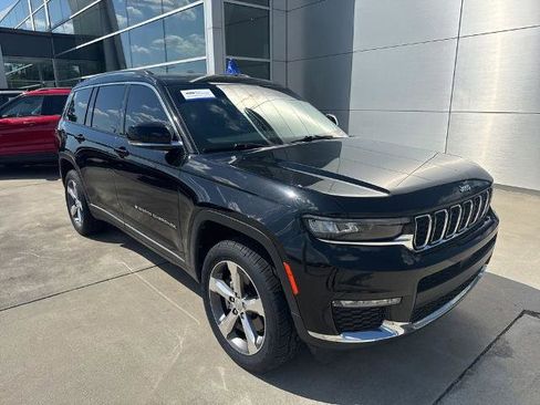 Used 2021 Jeep Grand Cherokee L Limited AWD/4WD image 1