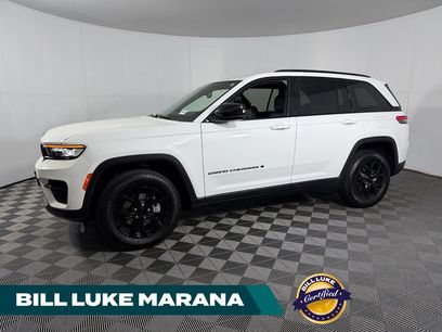 Used 2024 Jeep Grand Cherokee Altitude