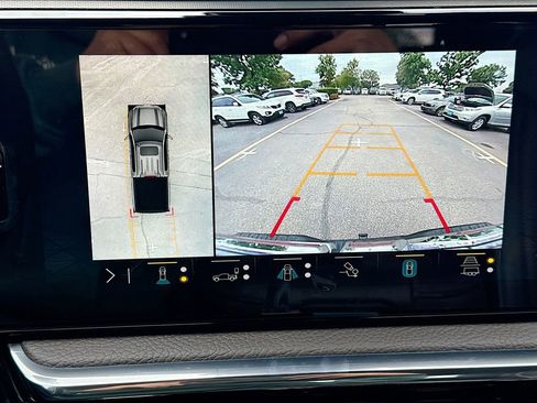 Used 2023 GMC Sierra 1500 Denali AWD/4WD image 17