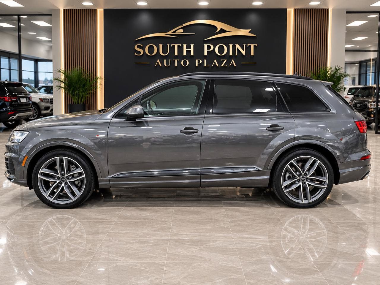 Used 2018 Audi Q7 3.0T Prestige w/ Prestige Package AWD/4WD image 5