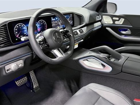 New 2026 Mercedes-Benz GLS 450 4MATIC image 5