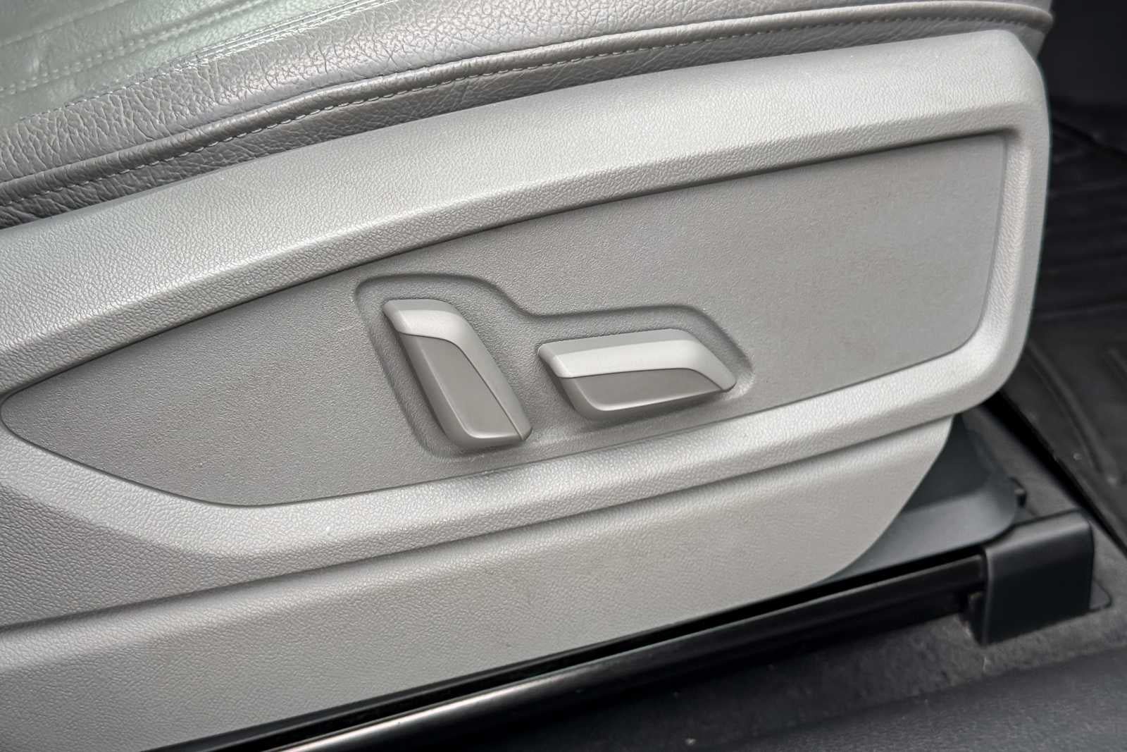 Used 2018 Audi Q5 2.0T Premium Plus AWD/4WD image 11