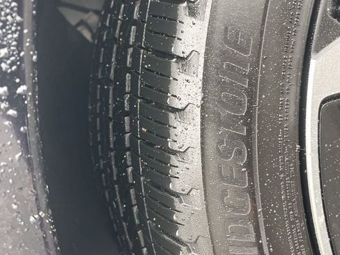 Used 2024 Chevrolet Blazer EV RS image 35