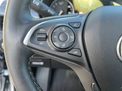 Used 2017 Buick Envision Premium image 19