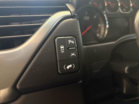 Used 2019 Chevrolet Tahoe LT image 30