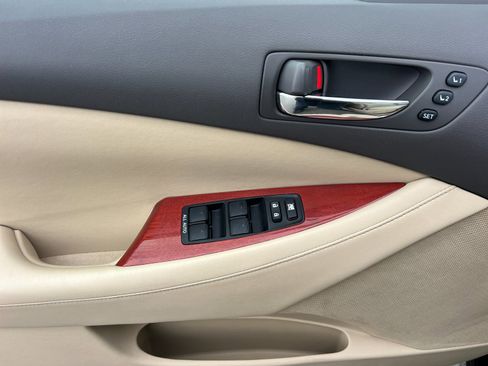 Used 2009 Lexus ES 350 image 10